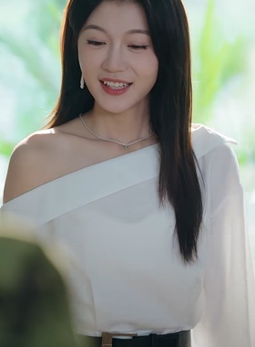 骗我假结婚绝不原谅林清妍同款白色一斜肩长袖休闲衬衫女2026新款