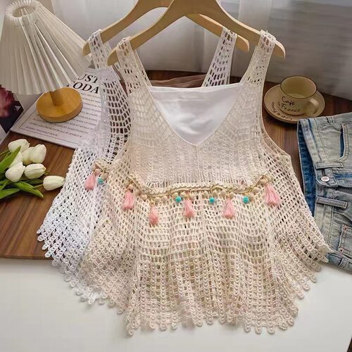 National Style Beautiful Back Knitted Vest with Tassels, Sho