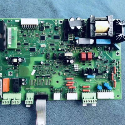 售前询价维修议价176F8643 130B6038丹佛斯变频器FC302 9