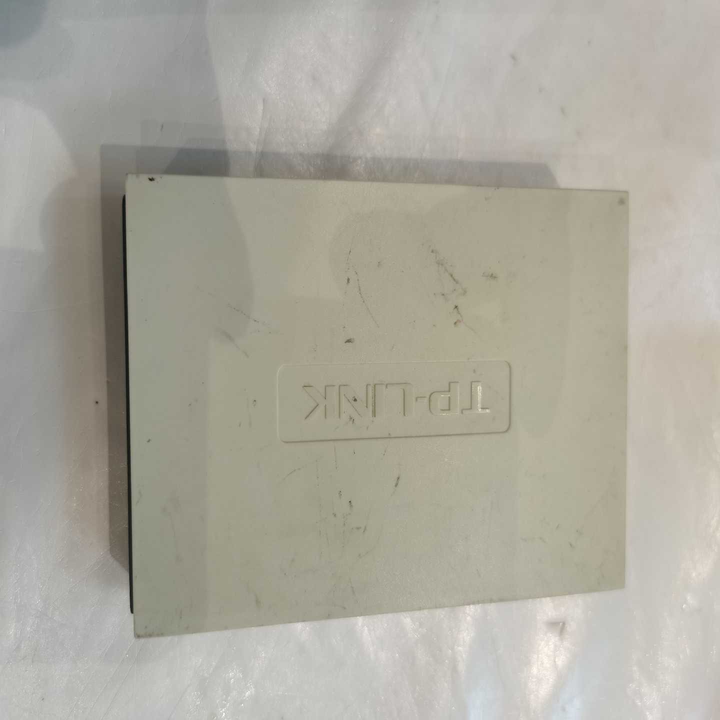 售前询价tp-link百兆交换机sf1008+ 八口成色如图功能-议价