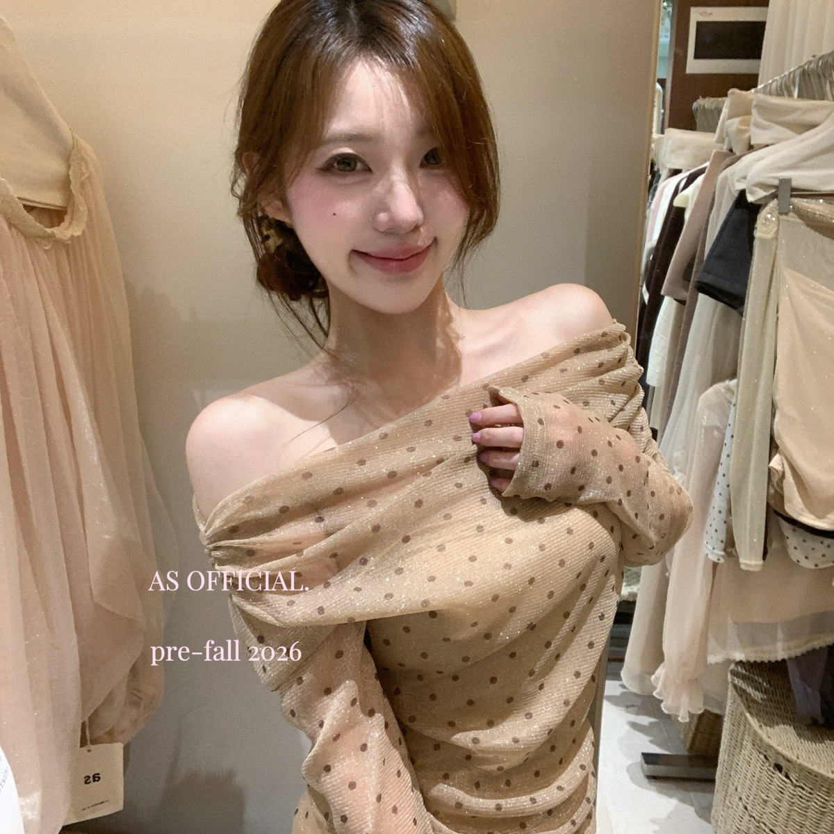 早秋纯欲一字肩娇娇女友口碑款珠光细闪波点假两件小衫2891图片