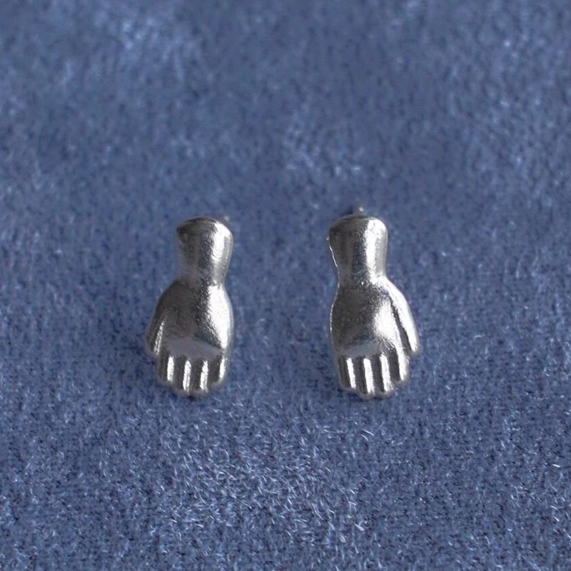 SALE E PEPE 胡椒盐 纯银手掌耳钉