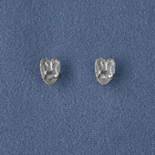 SALE 新年情人节生日礼物 纯银拥抱小耳钉 PEPE胡椒盐