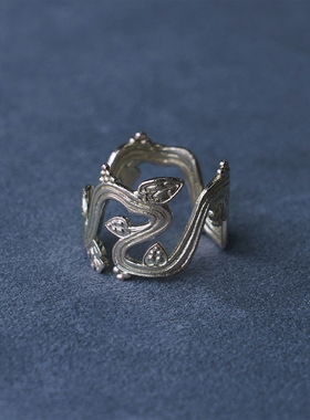 SALE E PEPE胡椒盐·纯银藤蔓戒指
