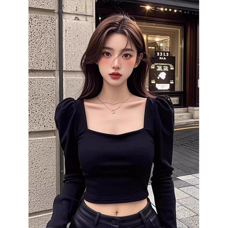 长袖T恤短款露肚脐辣妹别致上衣