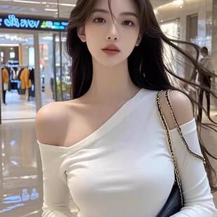 性感辣妹风斜领镂空长袖上衣春秋季设计感修身独特别致内搭打底衫