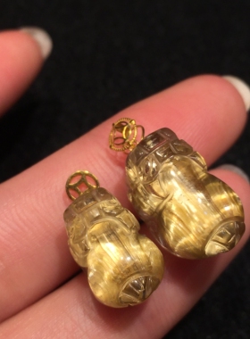 天然钛晶金发晶吊坠 18K金镶嵌钛晶貔貅招财进宝锁骨项链吊坠