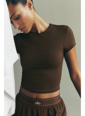 alo新款 Softsculpt Precision运动健身修身瑜伽短袖上衣轻度压缩