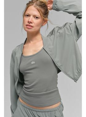 新款alo Breezy修身剪裁短款轻薄全拉链罩衫外套 清爽阔腿裤套装