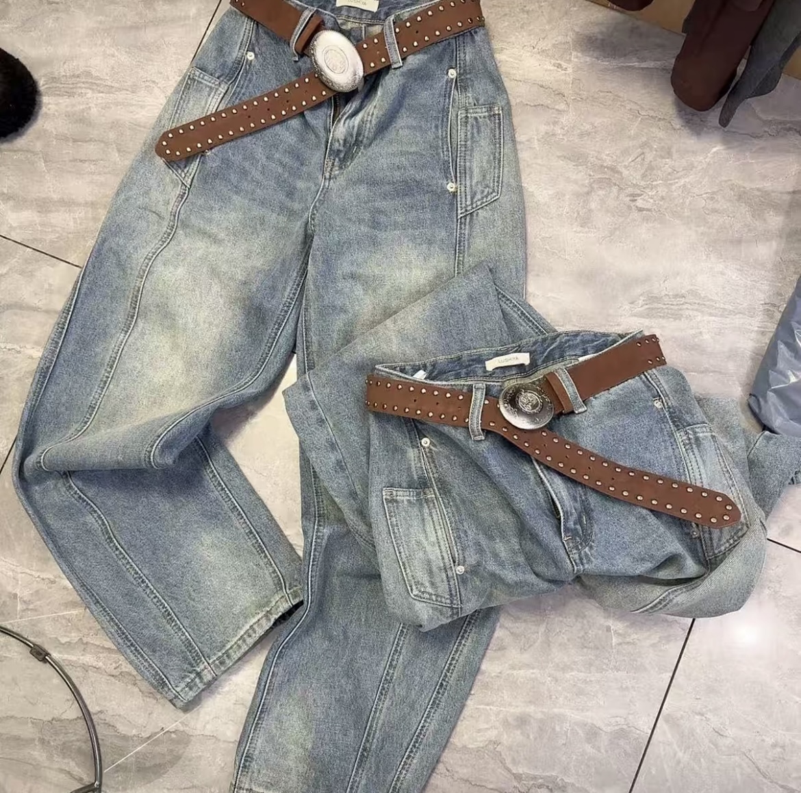 韩单高腰显瘦遮肉重工牛仔裤