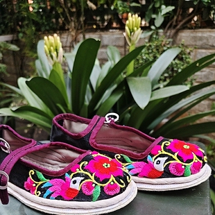 云南布鞋纯手工千层底毛边布底鞋方口女式一字扣带妈妈