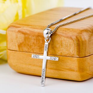 真白银S925纯银十字架项链男女情侣镶嵌钻吊坠小镀白金银饰品刻字