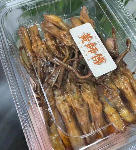 黄师傅酱卤鸭舌 足足有15根大鸭舌哦 酱香味浓郁 美味有嚼劲