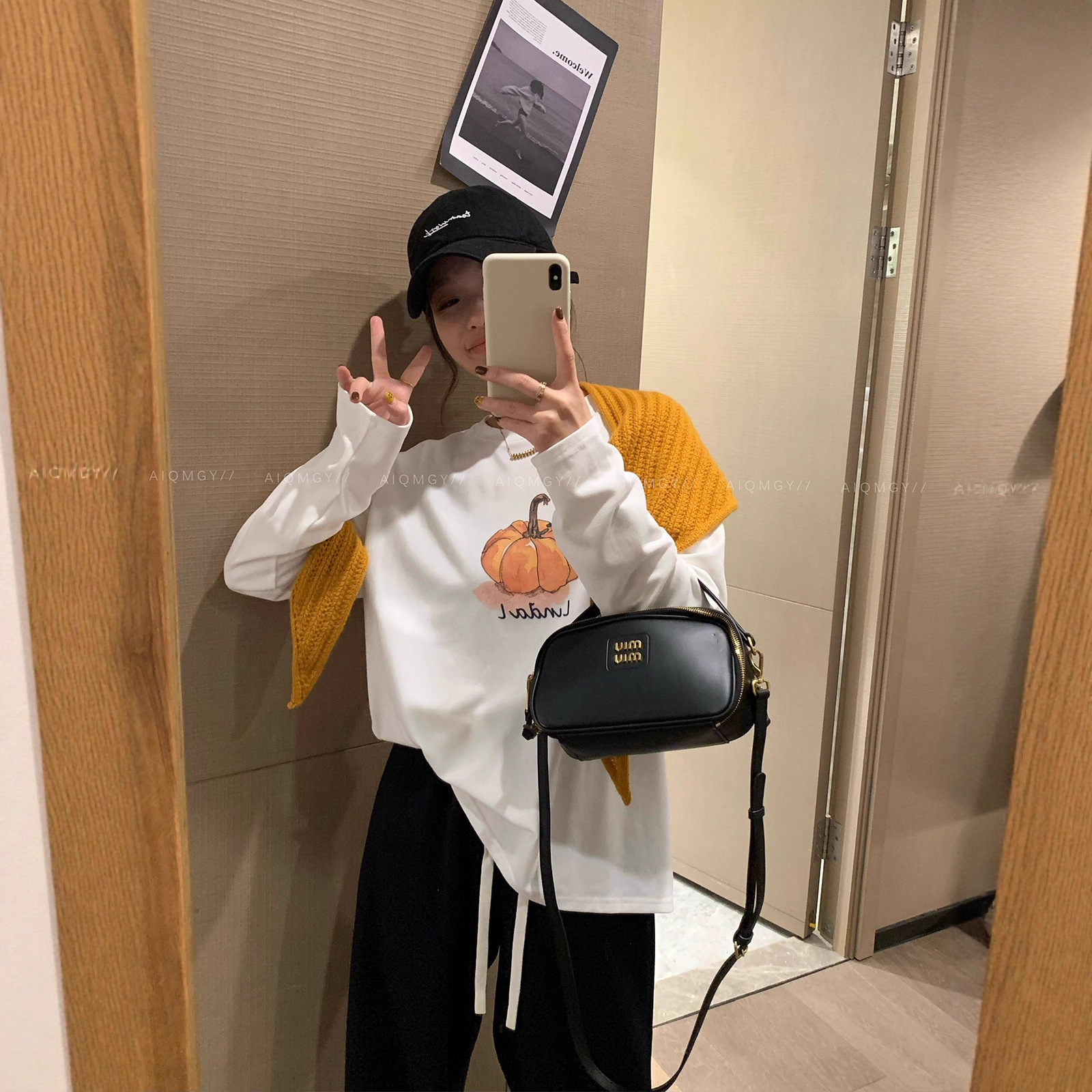 园园美衣白色长袖印花云朵绒磨毛