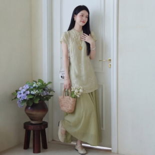 新中式绿色气质上衣吊带连衣裙显瘦收腰两件套装2026年春夏季新款