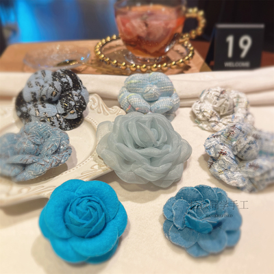 法式蓝色春夏西装装饰胸花