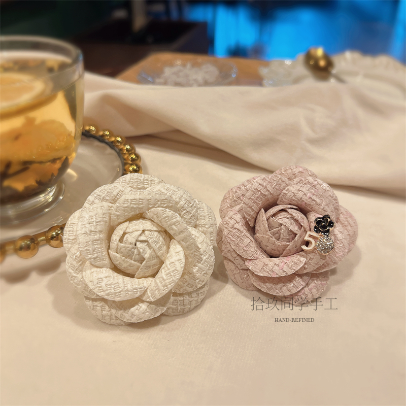 春夏法式复古文艺山茶花胸针