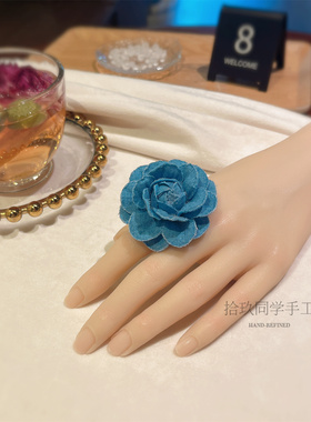 山茶花戒指女小众设计轻奢高级感小饰品闺蜜首饰开口指花指环手饰