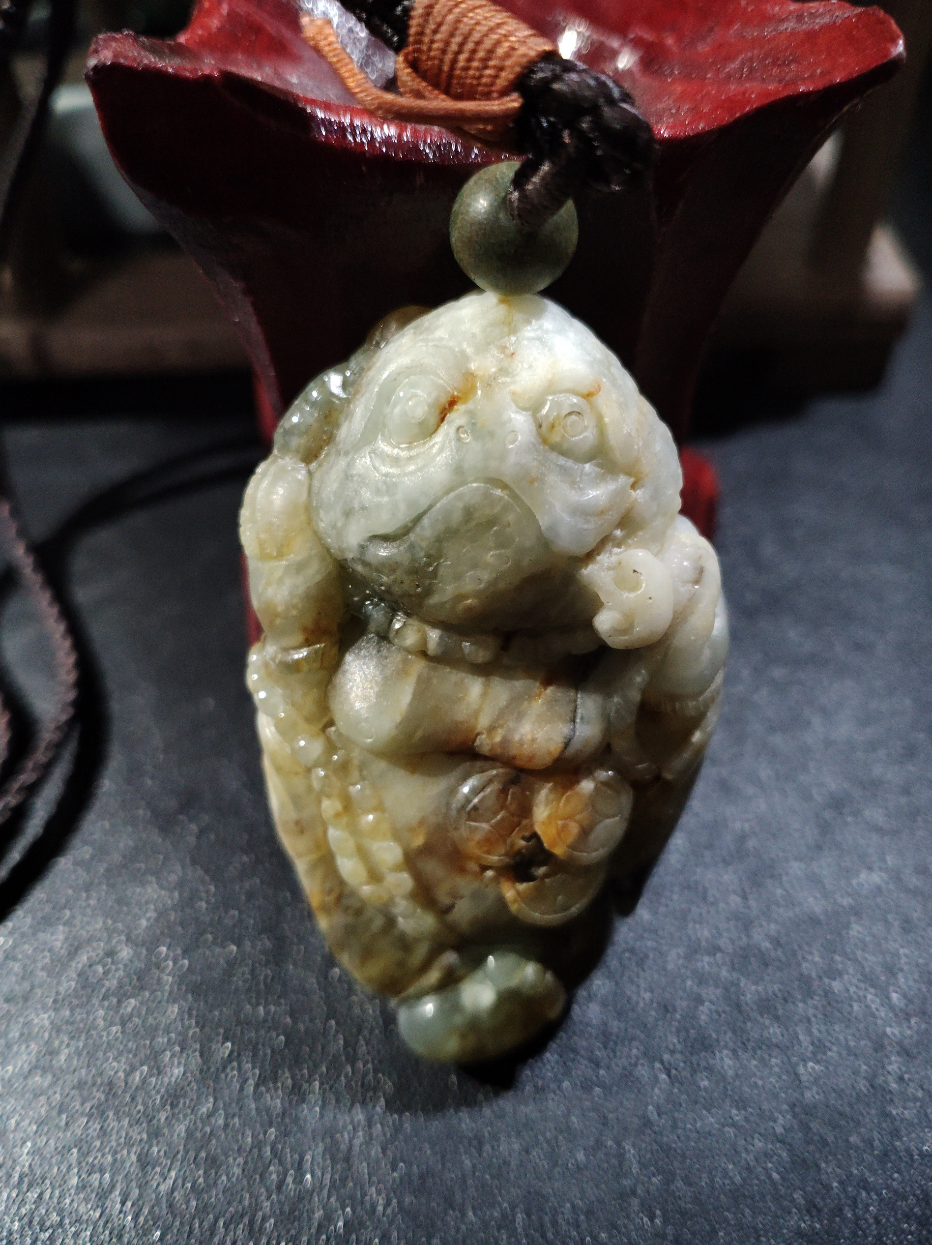 天然缅甸A货翡翠糯种三彩纯手工雕刻三脚金蟾