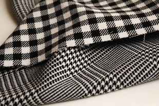 意大利进口黑白双面易揭开编织维希/威尔士格纹羊毛面料大衣布料