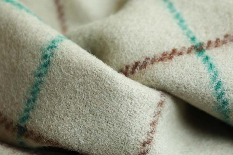 日本进口豆绿格纹编织羊毛面料设计师大衣外套布料