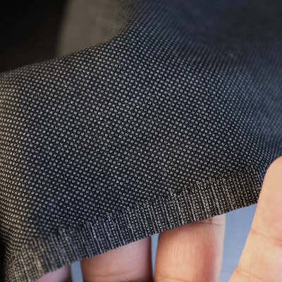 设计师编织精纺羊毛面料布料