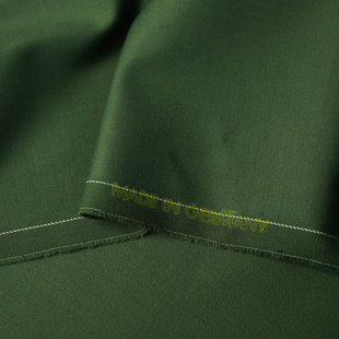 德国进口复古墨绿色细腻斜纹柔顺亲肤华达呢精纺羊毛设计师布料