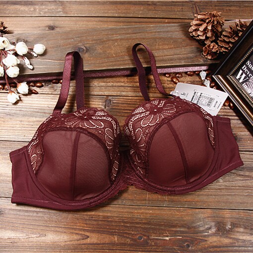 欧美风大码性感上托文胸少女大胸