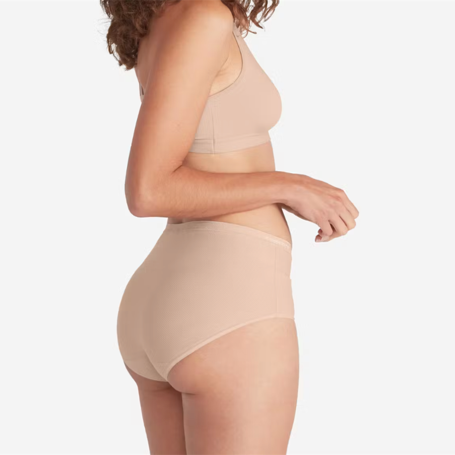 M22 外贸内裤女纯棉全棉无痕边大码女士中高腰三角大码包臀女底裤