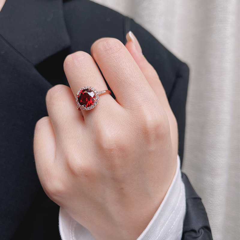 新品欧美日韩版韩国时尚女潮简约红宝石水晶2克拉戒指结婚礼饰品