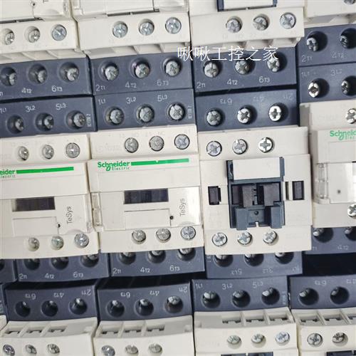 施耐德接触器lc1d32,lc1d25,线圈220V,,