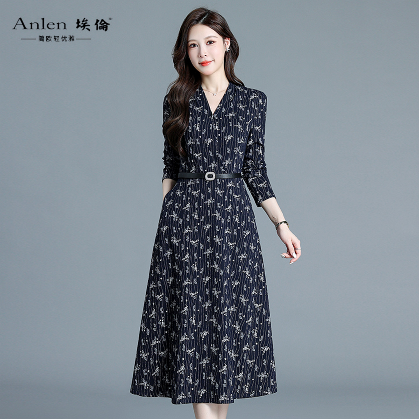 埃伦高级感长袖妈妈连衣裙