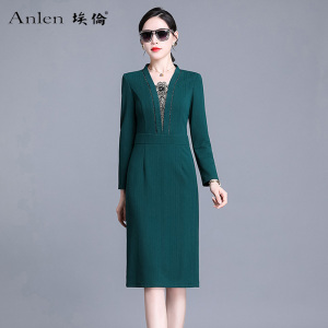 埃伦高端名媛气质连衣裙女2021年秋季新款洋气减龄修身显瘦过膝裙