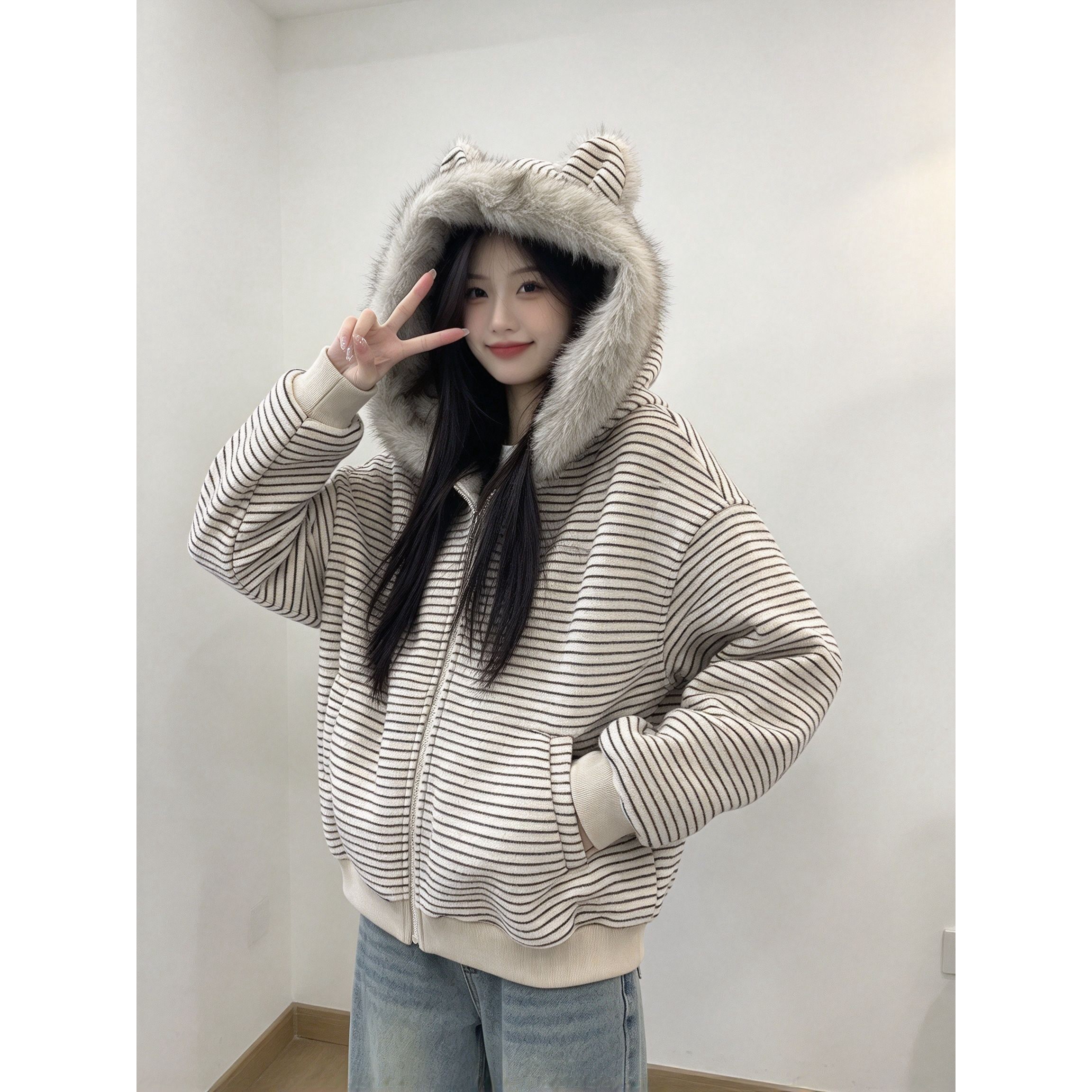 落肩袖条纹棉衣女猫耳朵毛领连帽宽松休闲百搭保暖秋冬外套