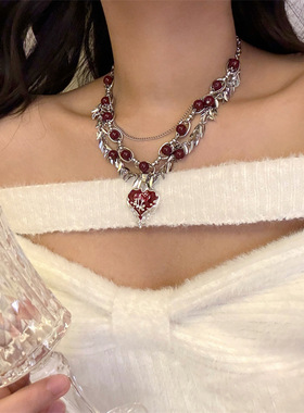 合金锁骨链女性爱心流苏亮片项链