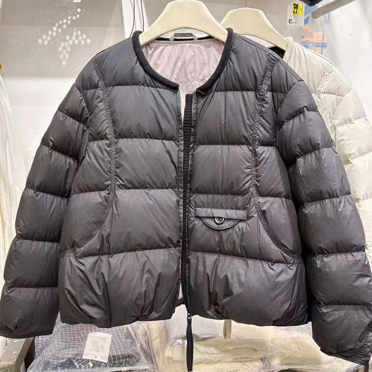 23511爆款~圆领简约轻便保暖羽绒服宽松洋气90白鸭绒保暖短外套潮,女装/女士精品,羽绒服,淘宝优惠券,粉丝福利购,淘宝优惠卷