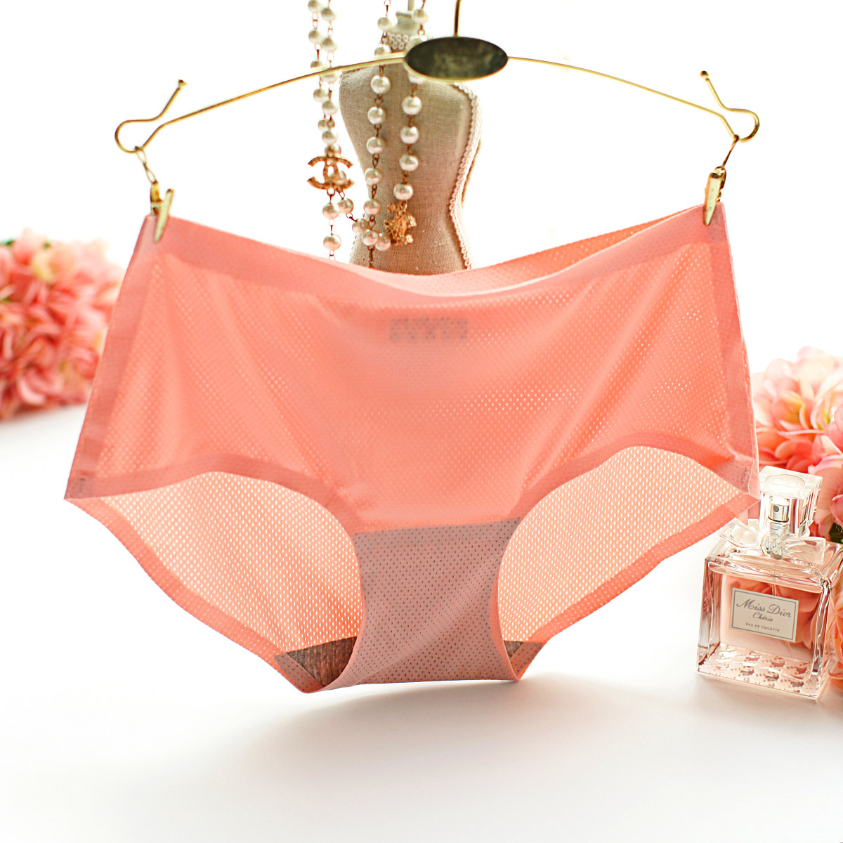 Slip - Ref 644910 Image 1