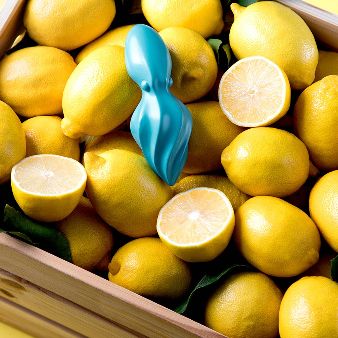 以色列ototo design 手动章鱼榨汁器octo 创意柠檬橙子水果压汁器