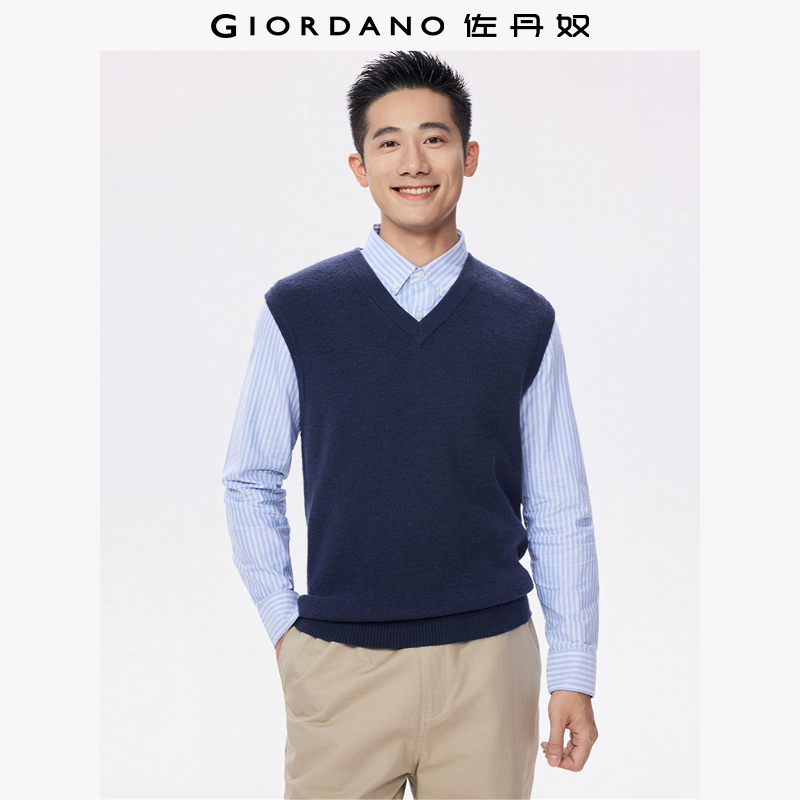Giordano套头V领背心针织衫
