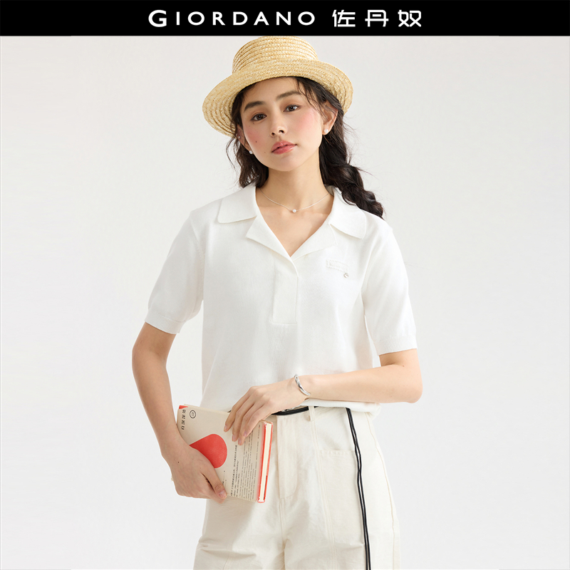 佐丹奴纯棉套头翻领吊饰针织衫