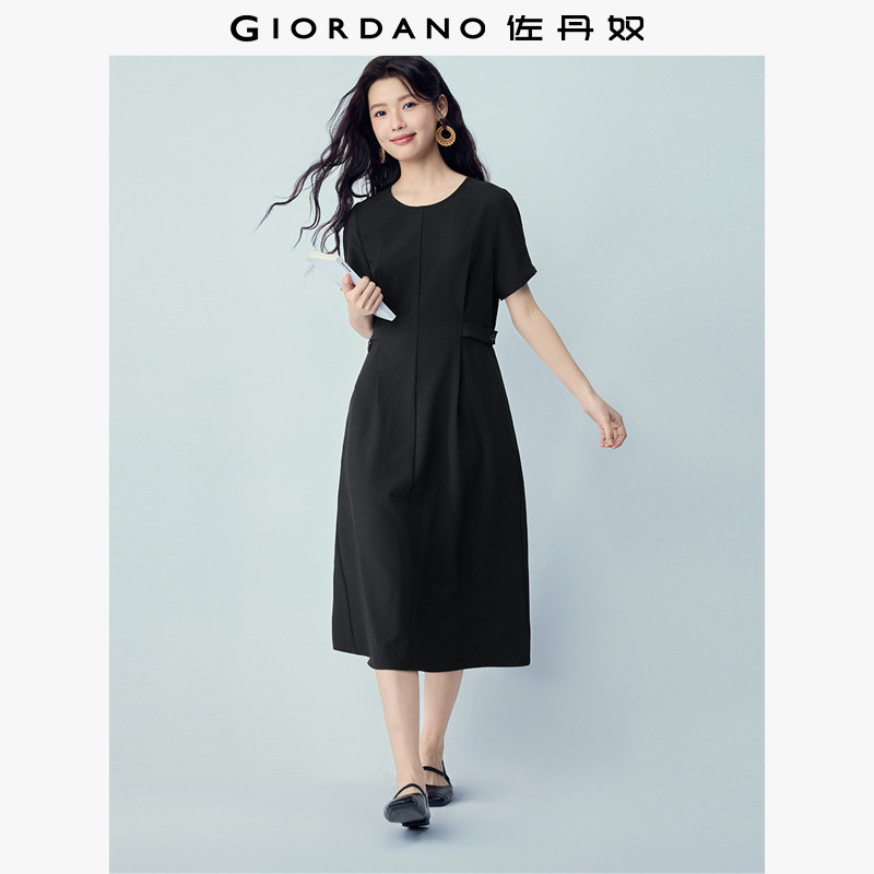 佐丹奴短袖裙子女2026年夏新款纯色可调节收腰圆领连衣裙05466086