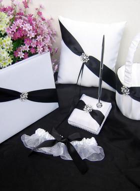 原创钻饰黑白缎布戒枕 婚礼静物拍摄 创意婚品套装