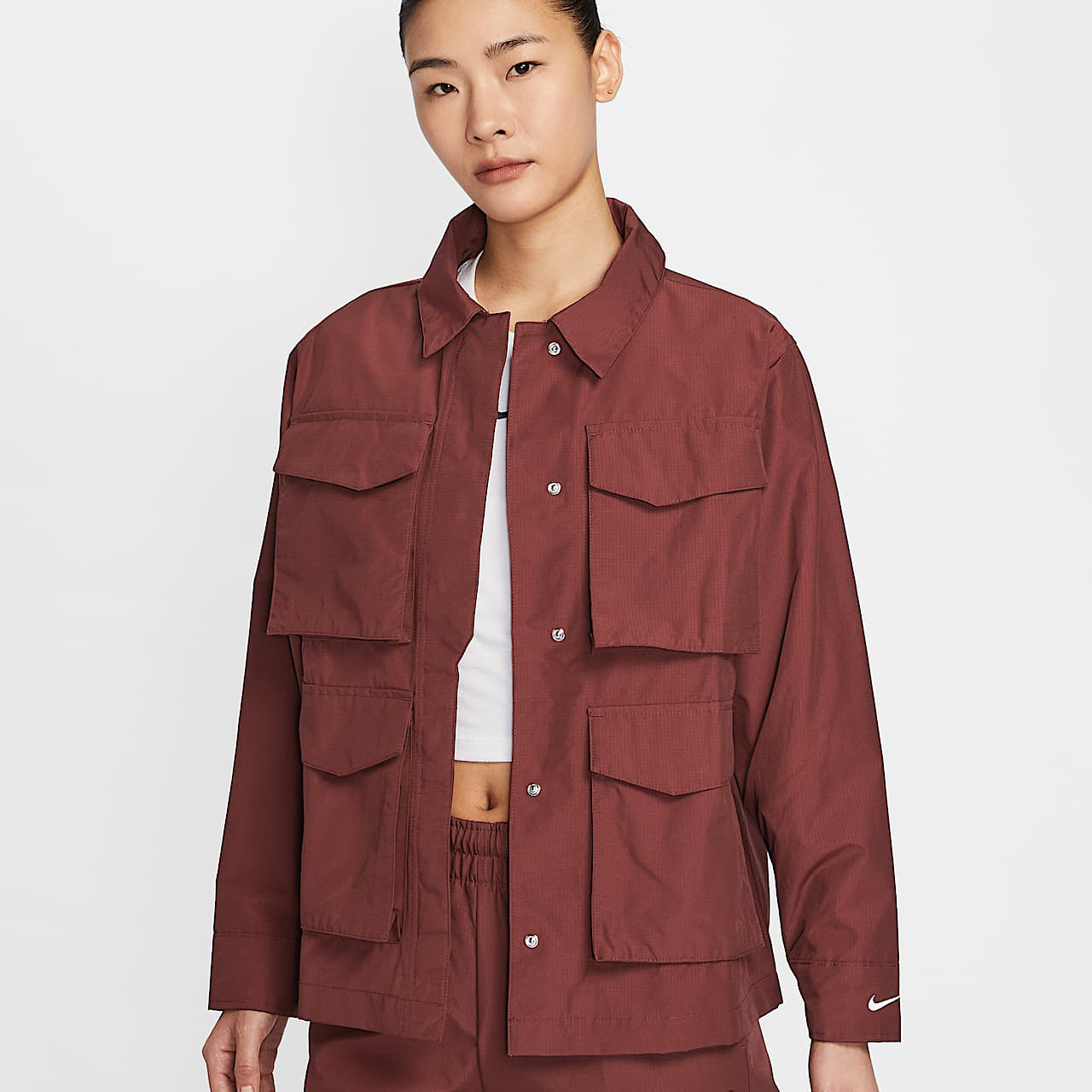 耐克（NIKE）外套女装 春秋季运动服户外出行时尚潮流休闲上衣