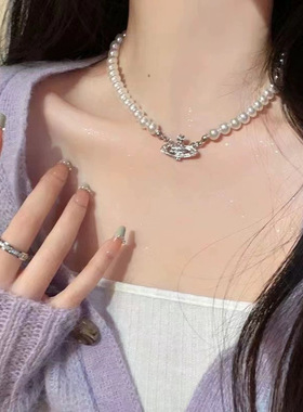 精致款冷淡风星球珍珠项链女士小众设计感颈链气质配饰choker