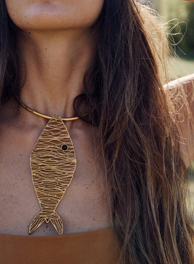 11164欧美个性镂空美人鱼项圈 ZA夸张金属风项链几何简约创意颈圈