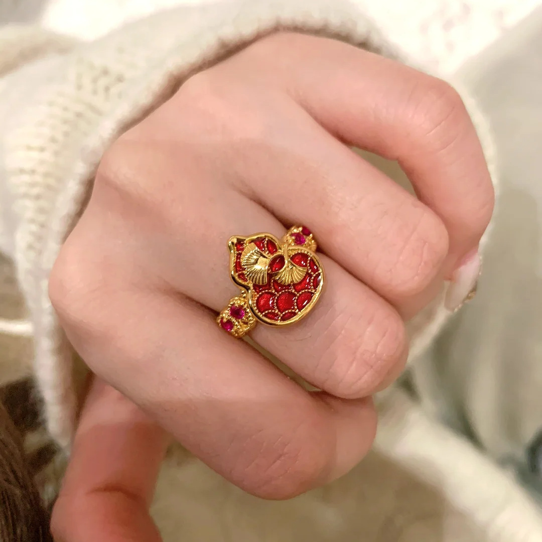 新中式宫廷风银杏叶葫芦戒指女小众轻奢高级感中国红珐琅彩滴油女