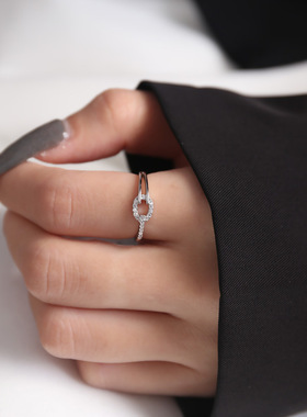 戒指925纯银韩版小众设计ins镶钻水滴交织戒指镂空相扣活口指环女