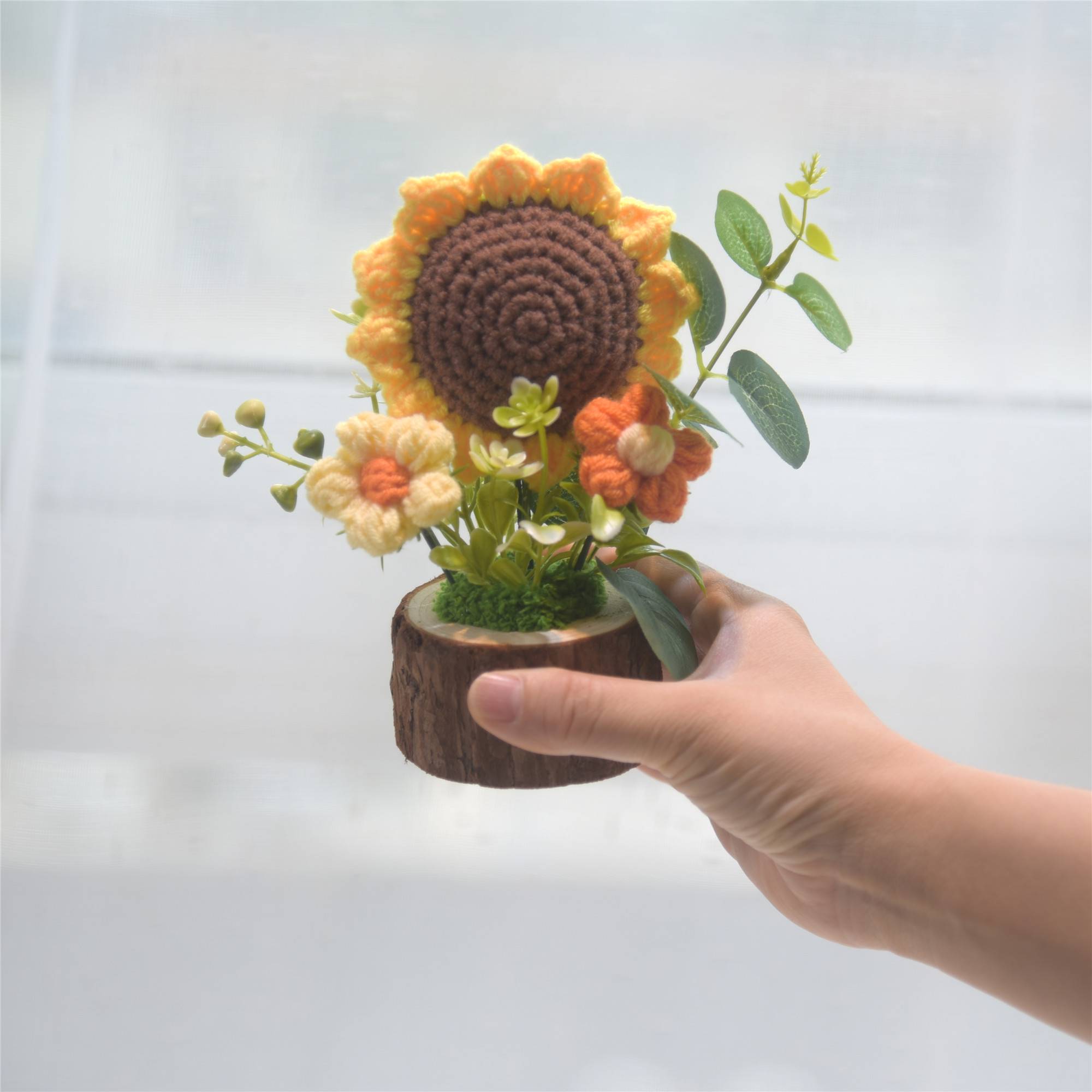 向日葵桌面汽车盆栽手工编织仿真花 毛线花家居摆件伴手生日礼物