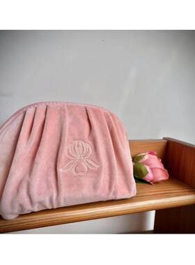 68包邮｜高品！温柔的粉色丝绒褶皱设计胖乎乎彩色内衬化妆收纳包