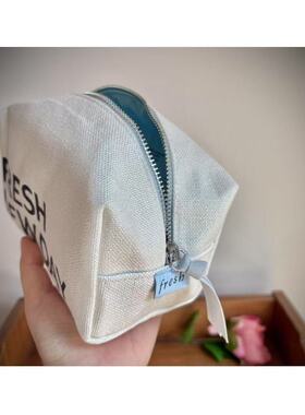 68包邮｜欧美外贸干净清爽水蓝色拼棉麻粗布立体化妆收纳包